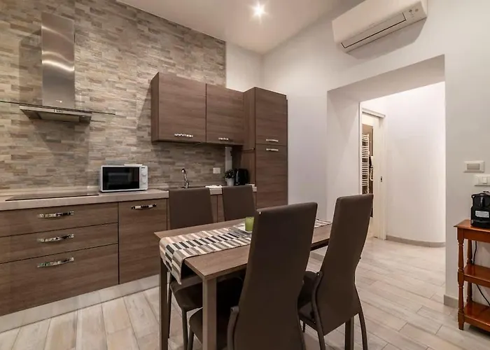 Апартаменты 3 Comodi Posti Letto Vicino Castel Sant'angelo Рим